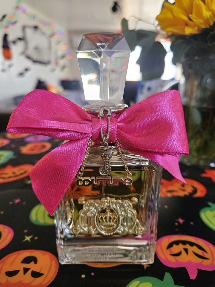 Juicy Couture Viva La Juicy Perfume