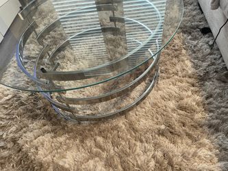 Center Table And Rug