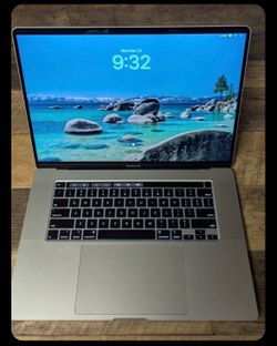 MacBook Pro 16 inch