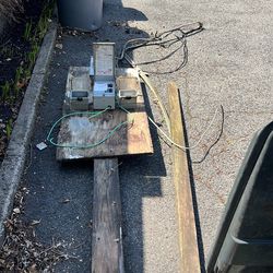 Contractors temporary pole setup