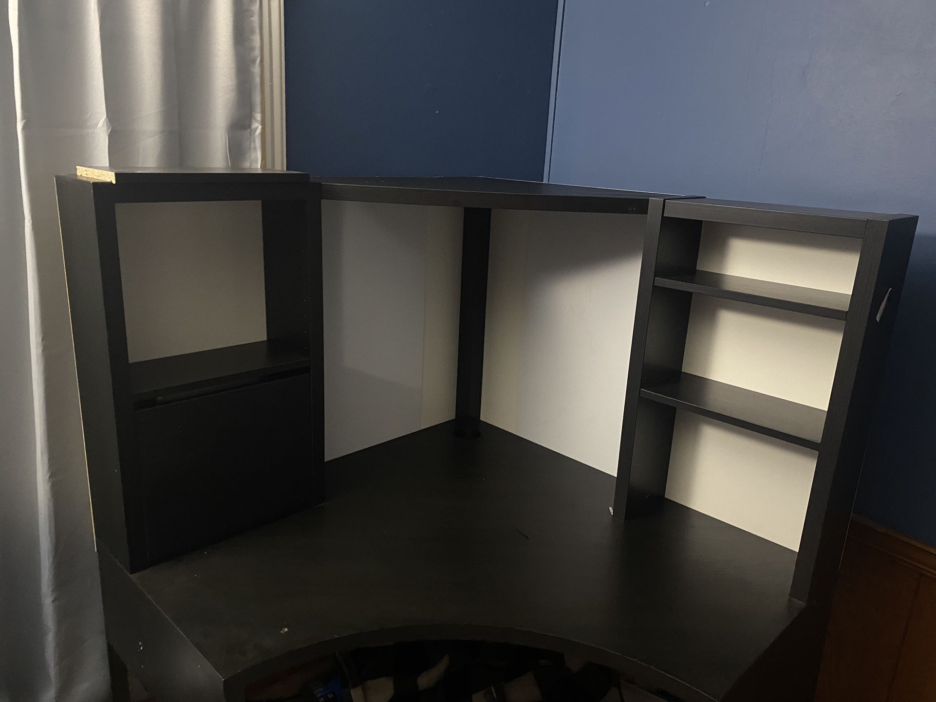 IKEA Micke Corner Desk 