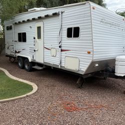 2005 Rampage By Skyline 25ft Toy Hauler 