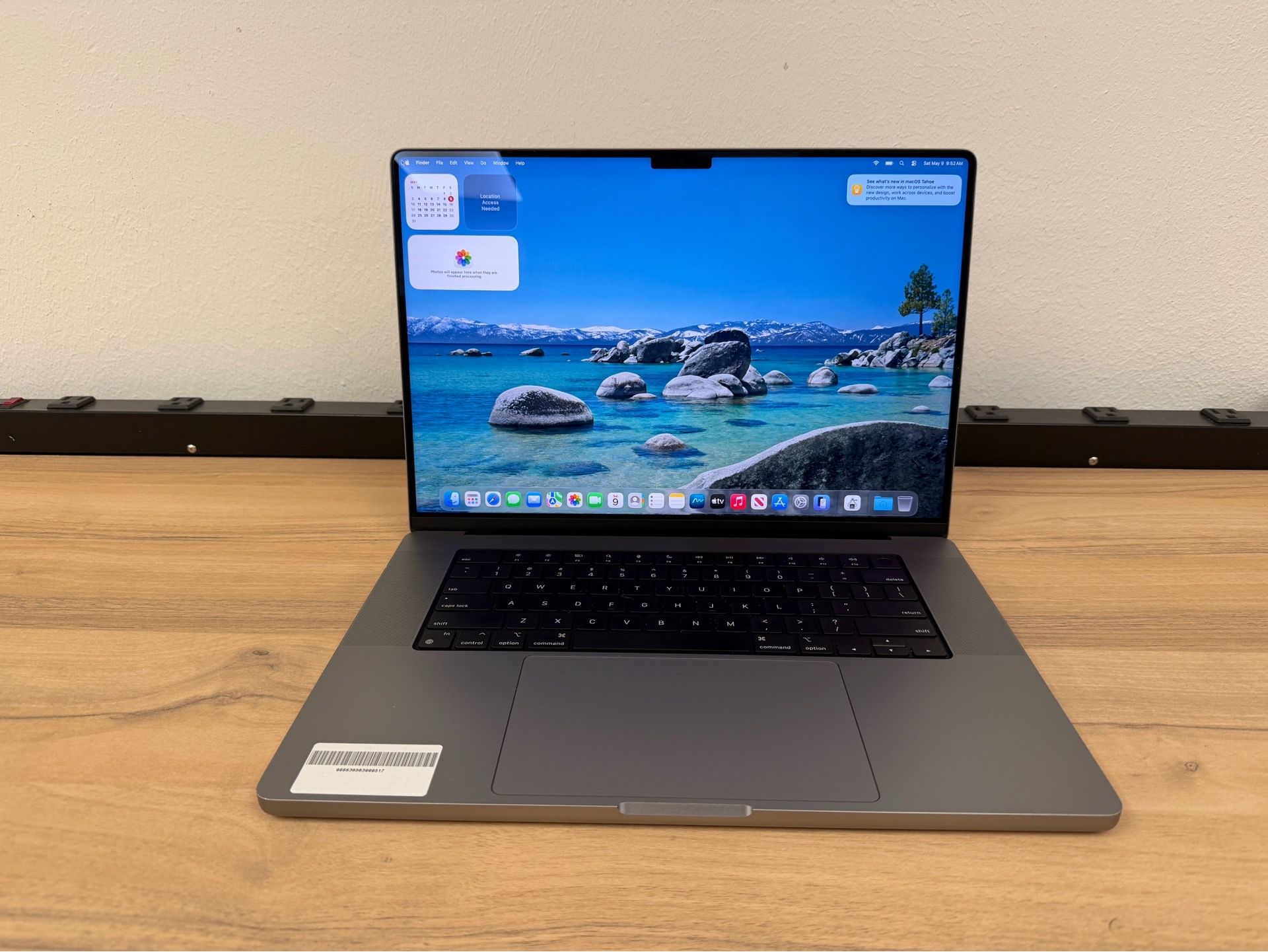 MacBook Pro 16 Inch ***10 Core M1 Pro**only $899
