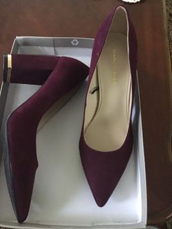 Women suede burgundy shoes