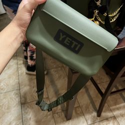 YETI BAG