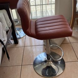 4 Bar Stools