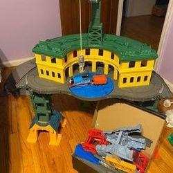 Thomas And Friends Super Train Railway Station Play Set