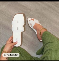 White sandals size 8 1/2