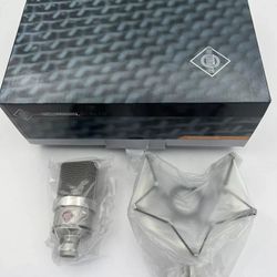 Neumann TLM 102 Condenser Microphone – Made in Berlin – New