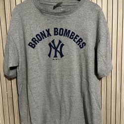 Yankees Vintage T-shirt Tee Men’s XL Bronx Bombers MLB Baseball Sports Gray