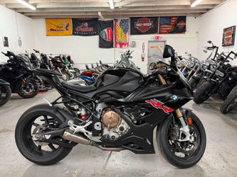 2022 BMW S1000RR