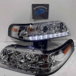Ford Crown Victoria 1998 - 2011 Headlights 