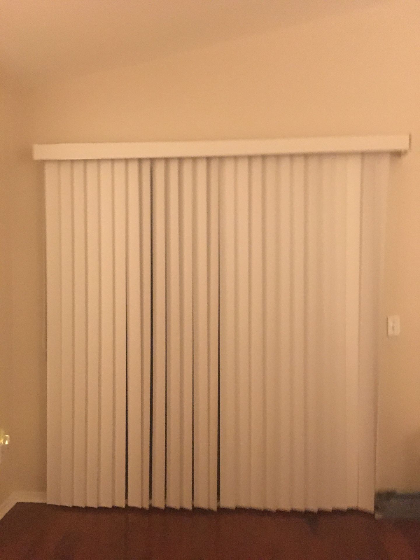 Sliding door vertical blinds