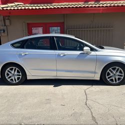2014 Ford Fusion!!! 🚘