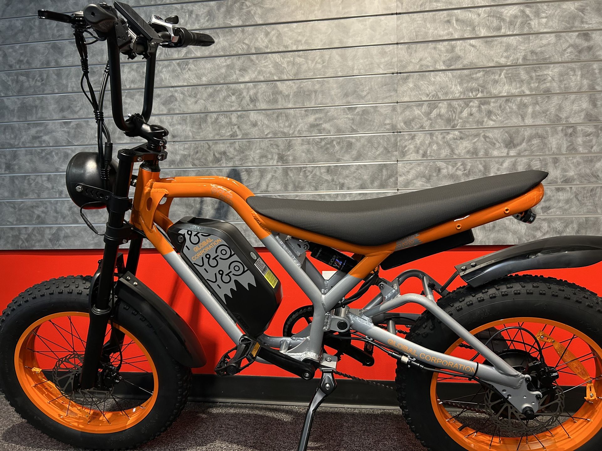 YQ CHOPPER 750 Watts Electric Bikes Ebikes