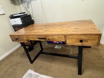 DESK