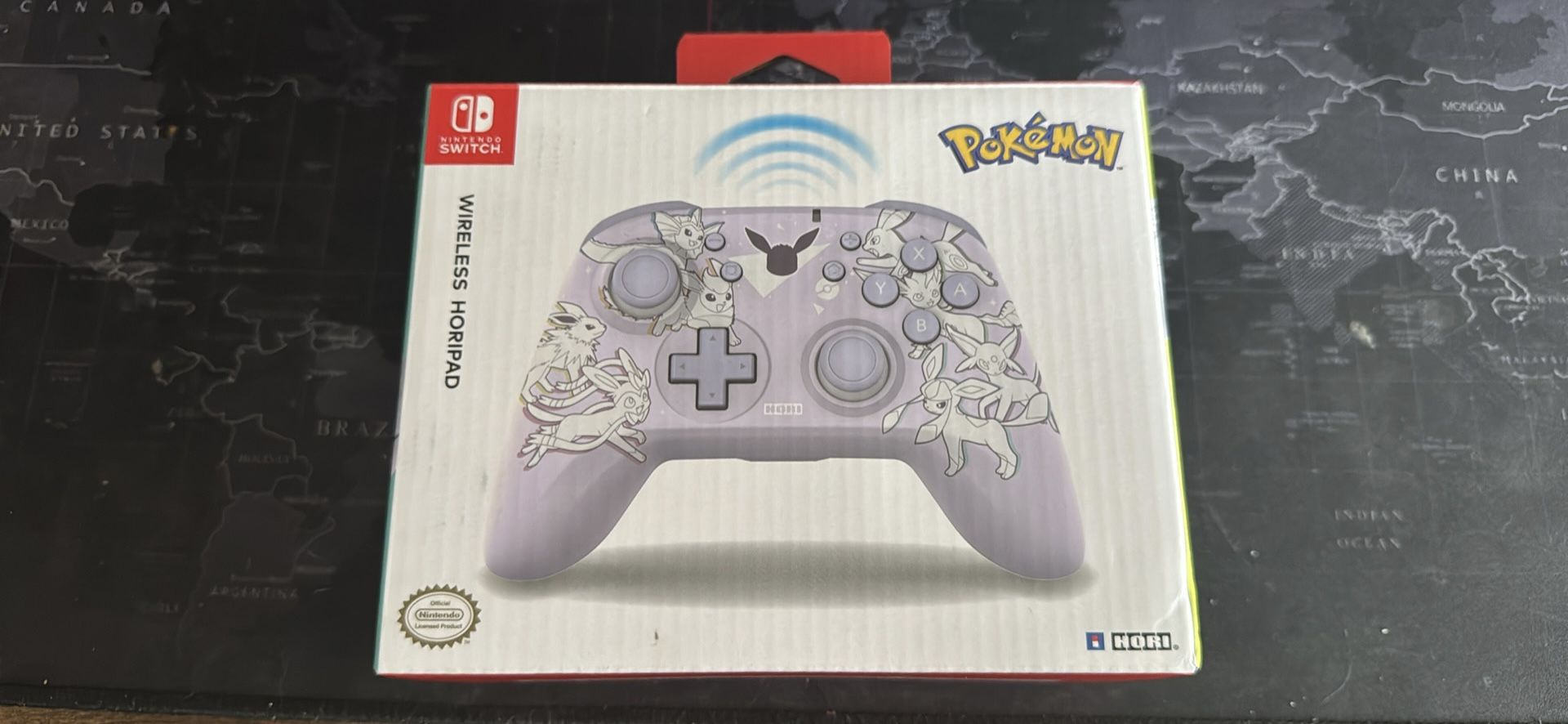 Hori Nintendo switch wireless controller (Eevee Evolutions)