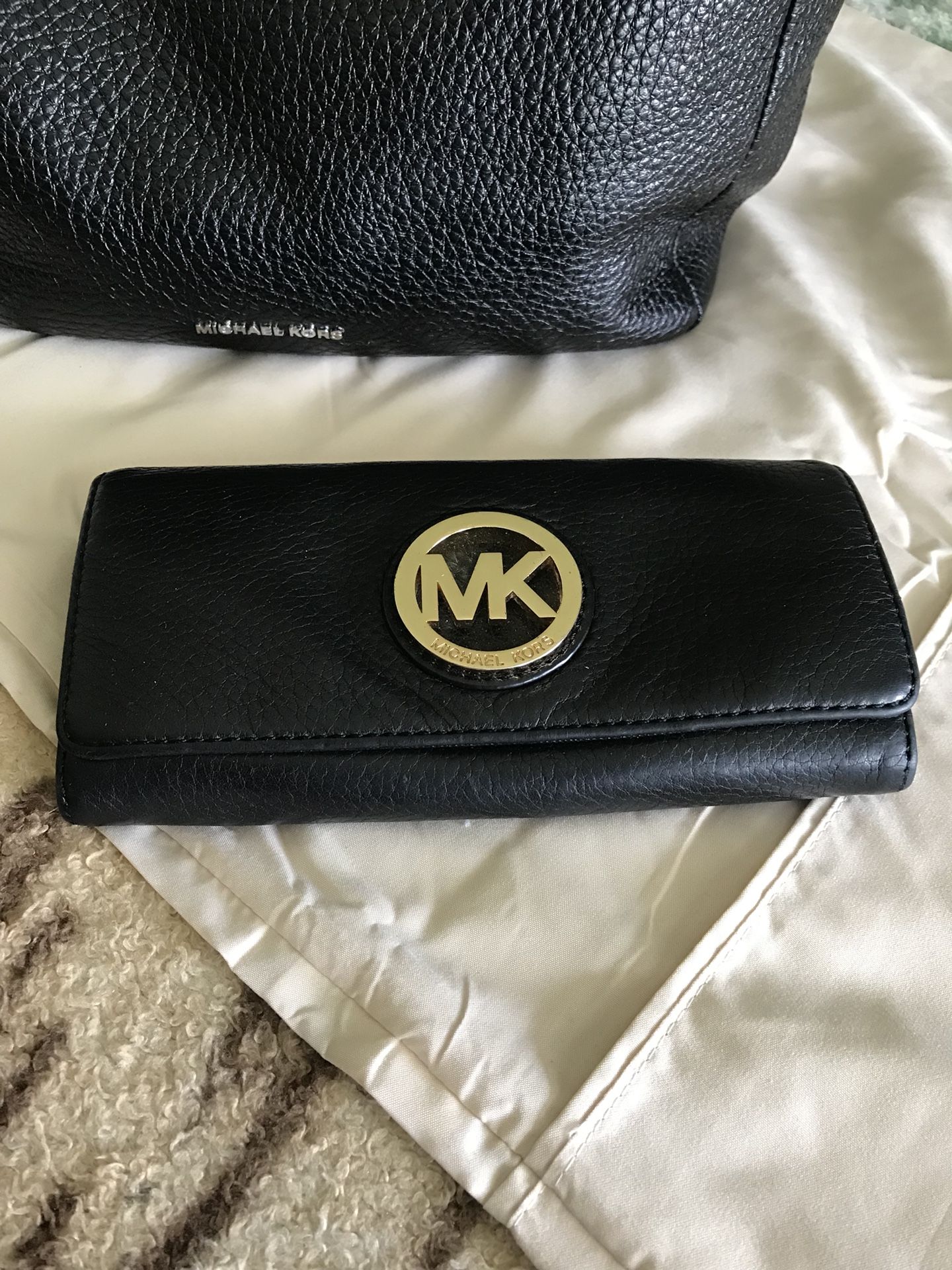 Original Michael Kors leather handbag and wallet