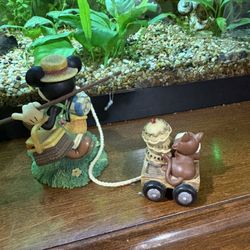 Enesco Mickey Mouse "In The Good Old Summertime" Figure