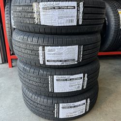 215 65 15 Royalblack touring hp