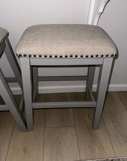 Barstool Chairs