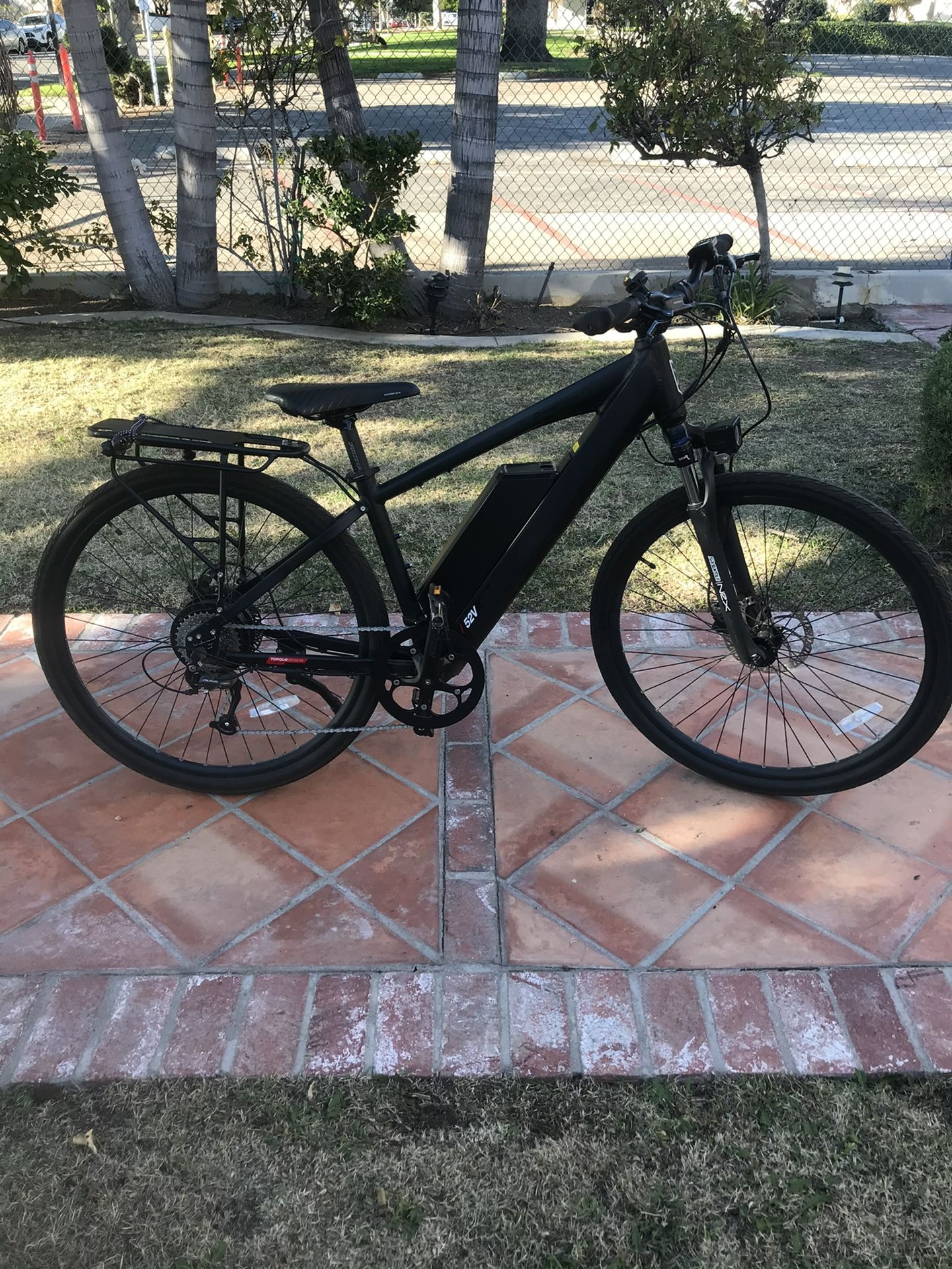 Juiced Bikes CrossCurrent S2