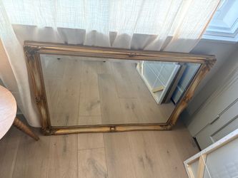 Moving Sale! First off takes it!