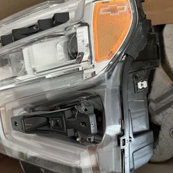 2022 Chevrolet Silverado 1500 Headlight 