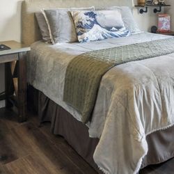 Queen headboard - beige linen