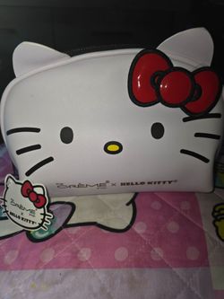 Hello Kitty m Makeup Bag