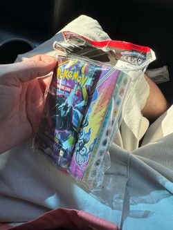 Pokemon and tiny binder new set