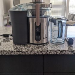 Breville Juicer