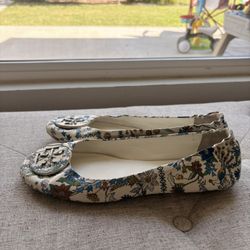 Tory Burch Leather Flats