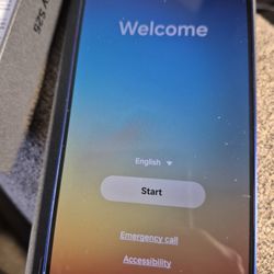 SAMSUNG GALAXY S25  NEW IN BOX