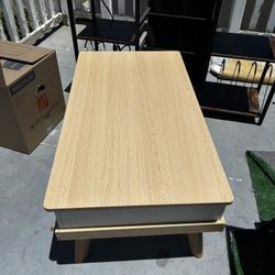 Coffee Table With Lift Top
