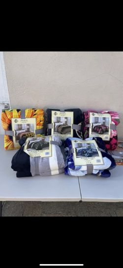 Queen Blankets 
