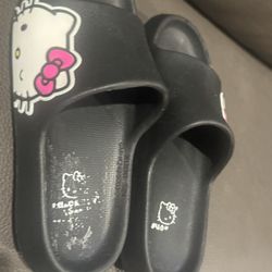Hello Kitty Sandal Size 13/1