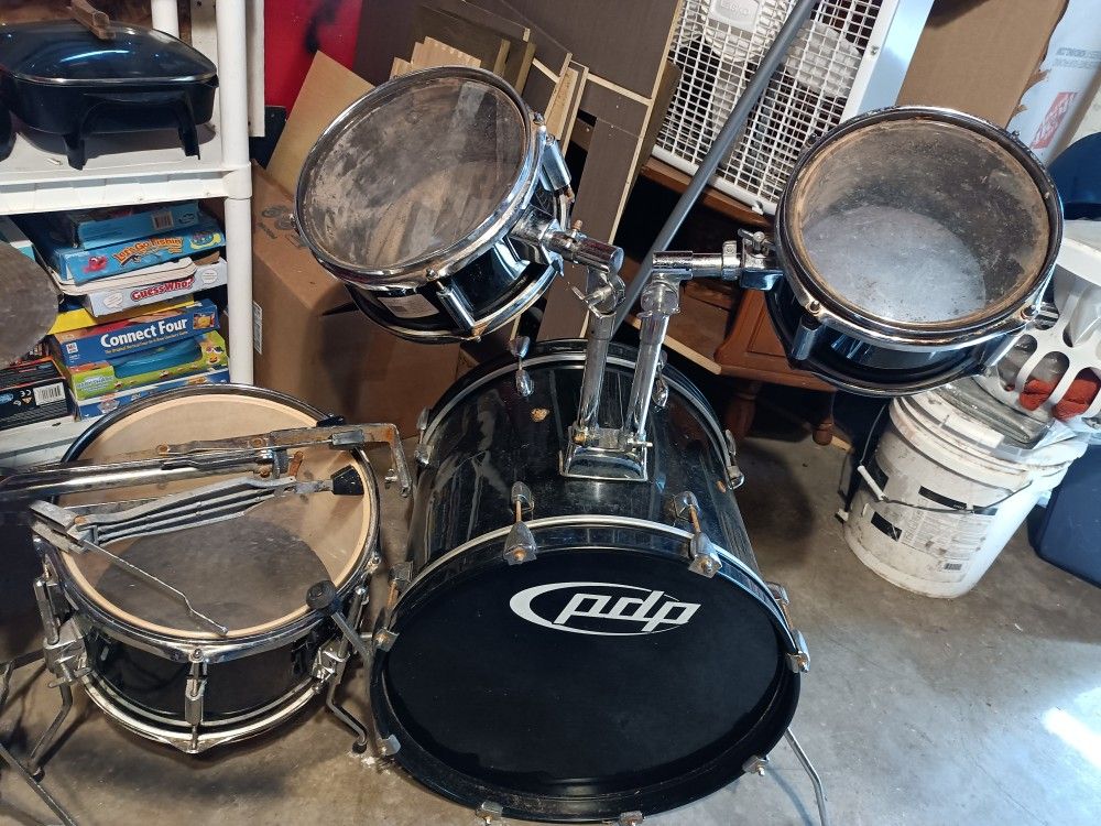 KIDS DRUMS