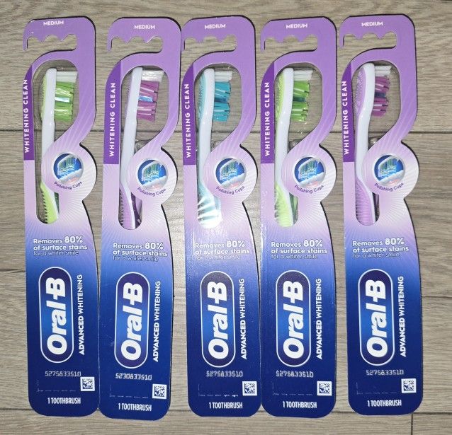 Oral B Toothbrush Soft/medium