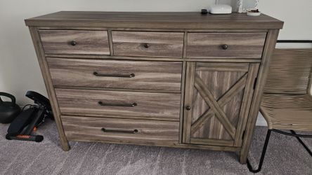 Farmhouse Style Dresser