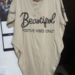 New Women’s Plus Tops/dress