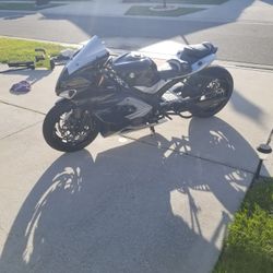2006 Suzuki Gsxr 1000 Thumbnail