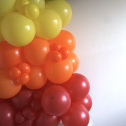Balloon Garland