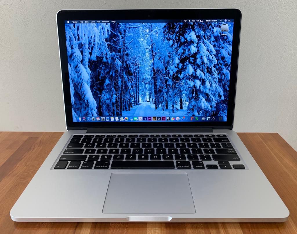 Apple MacBook Pro RETINA!! 2015 Model i5/8GB/128SSD - Fully Functional FAIR COSMETIC