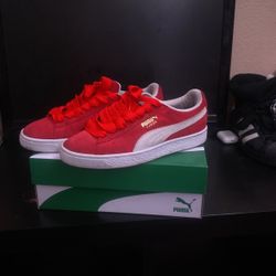 Red Puma Suedes