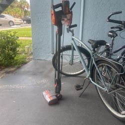 Rocker Vacum Cleaner Neat Like New
