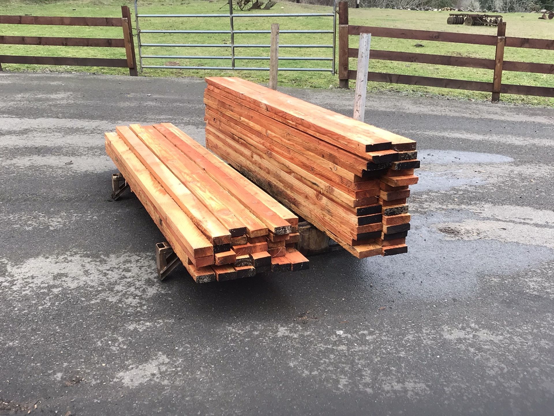 Douglas Fir Lumber 2x4”-2x6” 8’