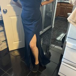 Macys Dress Size 14 Runs Small. Make An Offer