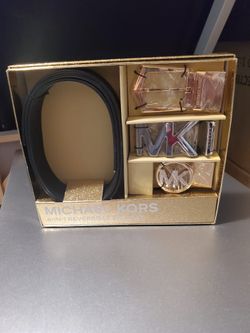 Michael Kors 6-in-1 Reversible Belt Set