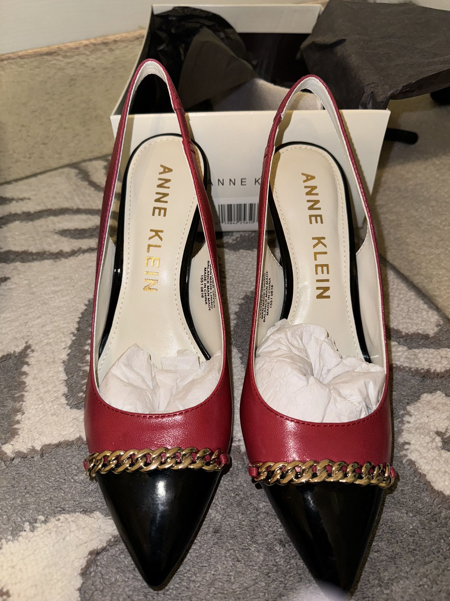 NEW Anne Klein Red/Black Heels Size 8.5